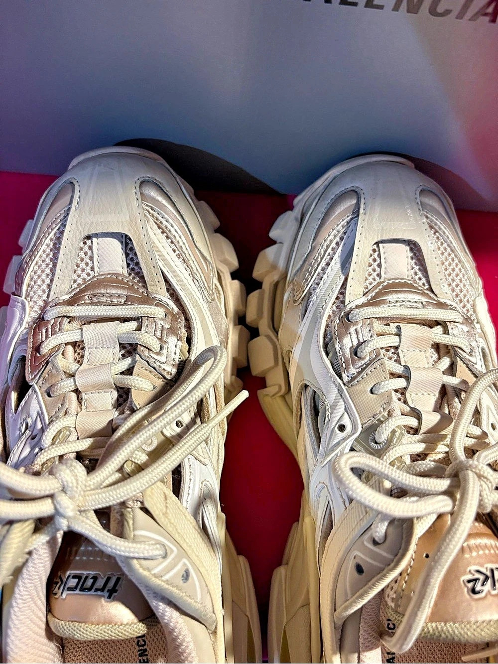 Balenciaga Track 2 Sneakers in Nude EU 38 - Picture 8 of 11